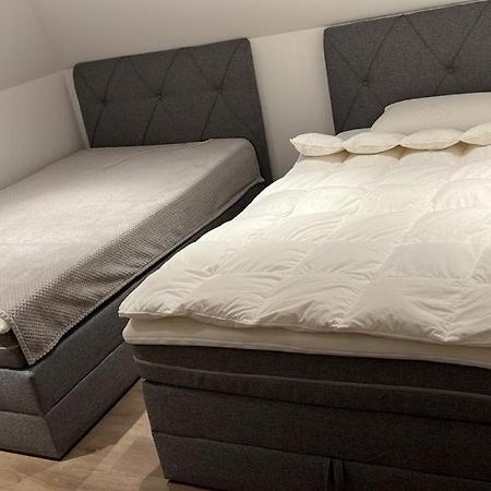 פאדרבורן Ferienwohnung Nella מראה חיצוני תמונה