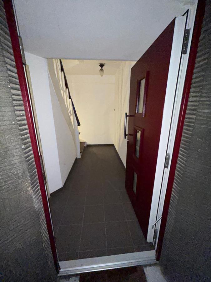 פאדרבורן Ferienwohnung Nella מראה חיצוני תמונה