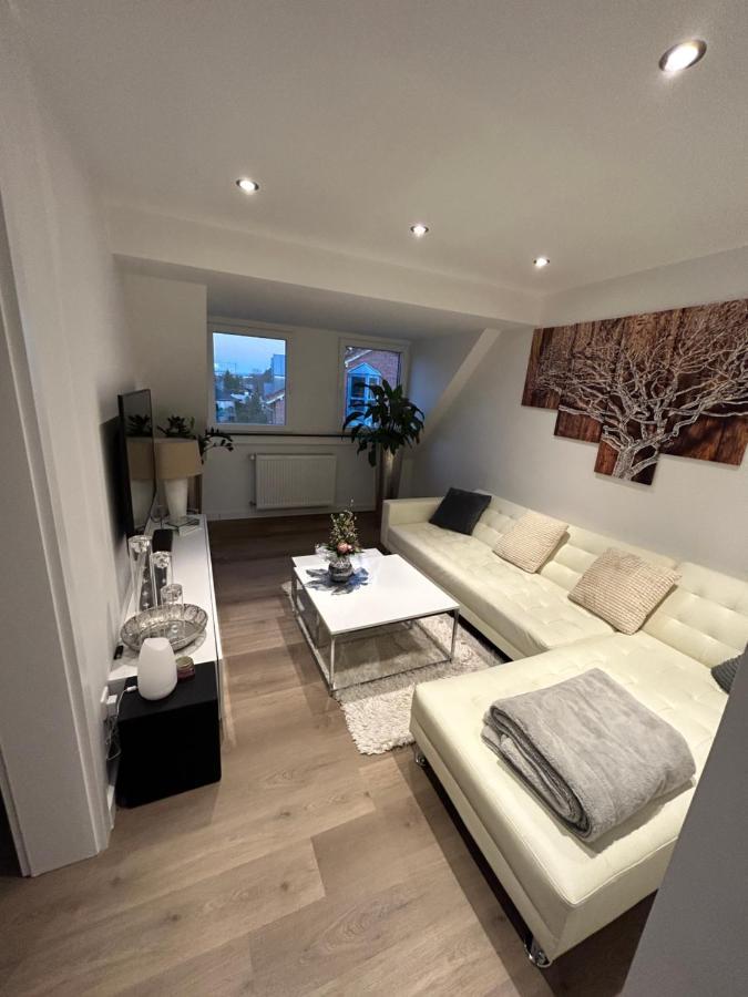 פאדרבורן Ferienwohnung Nella מראה חיצוני תמונה